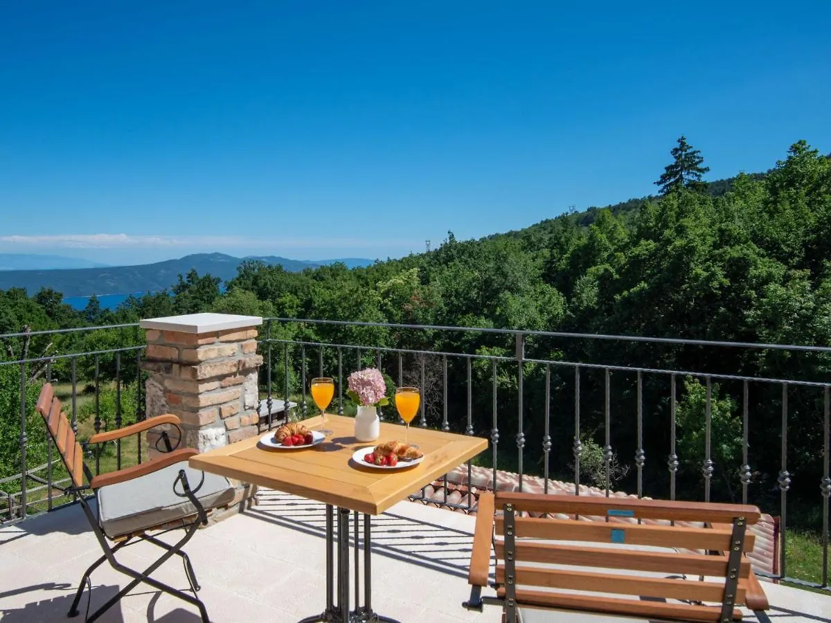 Holiday Home Oliti Moscenicka Draga