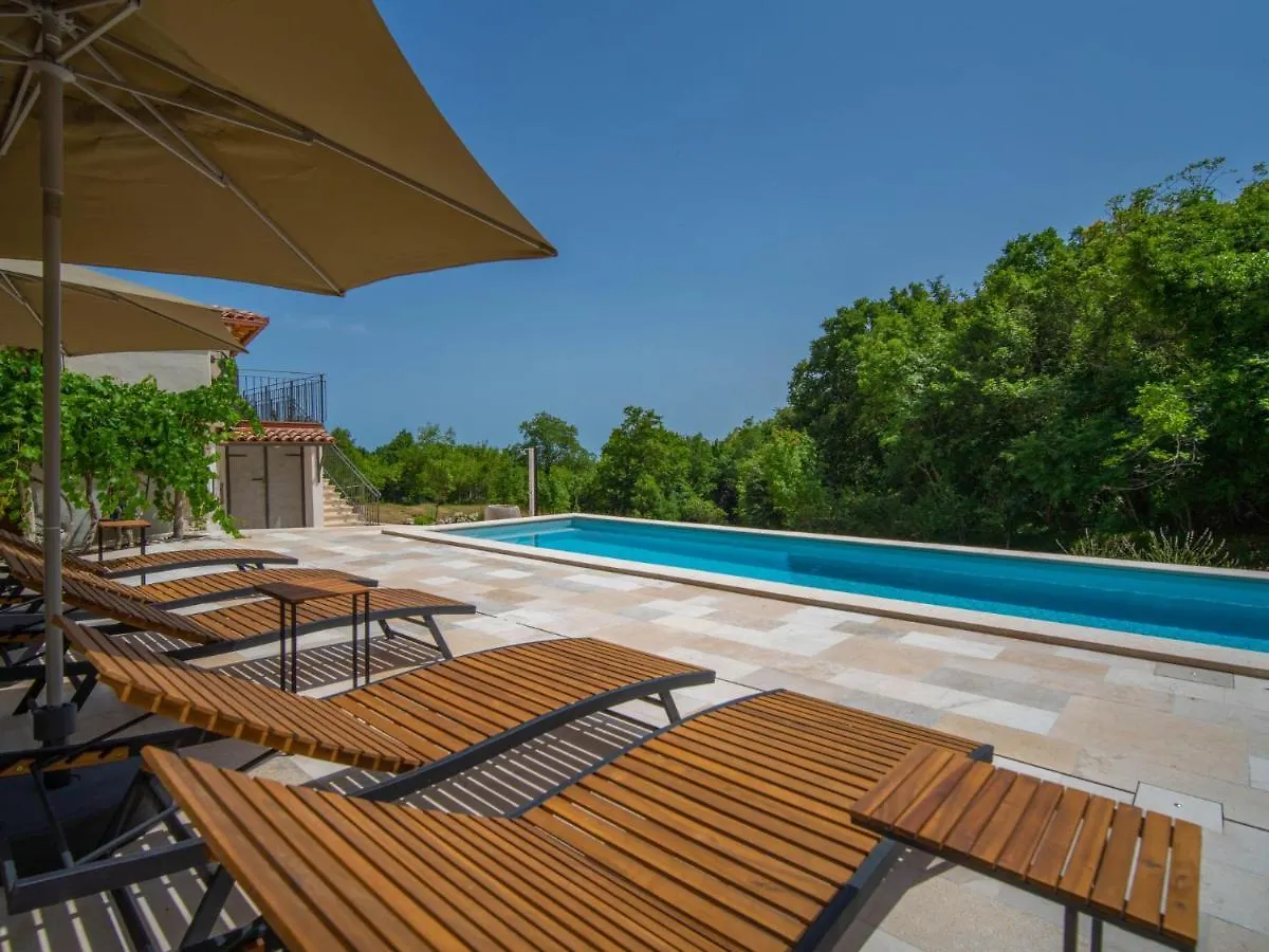 Holiday Home Oliti Moscenicka Draga